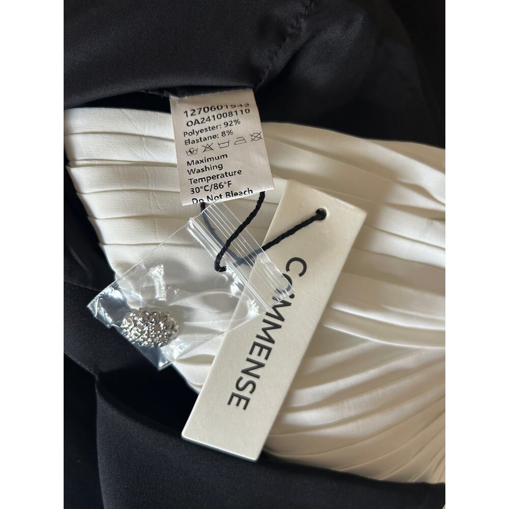 Commense Black Structured Shoulder Bag with Top Handle - Picture 7 of 7